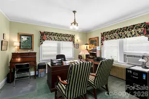 1518 Greenville Hwy, Hendersonville, NC 28792 - Photo 29