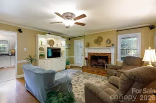 787 Summerwood Dr, Rock Hill, SC 29732 - Photo 3