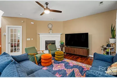 8932 Arbor Creek Drive, Charlotte, NC 28269 - Photo 5