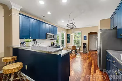 8932 Arbor Creek Drive, Charlotte, NC 28269 - Photo 11