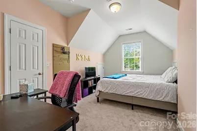 8932 Arbor Creek Drive, Charlotte, NC 28269 - Photo 25