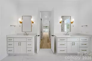 5035 Gilchrist Rd, Charlotte, NC 28211 - Photo 29