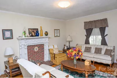 135 Mill Street, Chester, SC 29706 - Photo 3