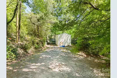 37 Hicks Lake Drive, Hendersonville, NC 28739 - Photo 7