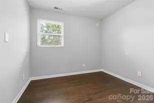 1248 Rosada Dr, Charlotte, NC 28213 - Photo 13