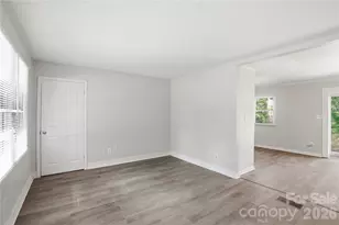 1016 Pondella Dr, Charlotte, NC 28213 - Photo 5