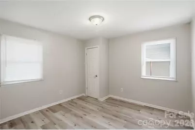 1016 Pondella Drive, Charlotte, NC 28213 - Photo 15