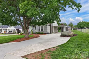 1016 Raney St, Salisbury, NC 28146 - Photo 3