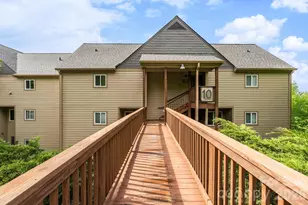 110 Sugar Ski Dr, Sugar Mountain, NC 28604 - Photo 3