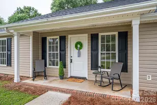 304 Springhill Ln, Maiden, NC 28650 - Photo 3