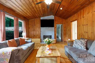 202 Woodlawn Dr, York, SC 29745 - Photo 5