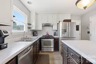10109 Baxter Caldwell Dr, Charlotte, NC 28213 - Photo 3
