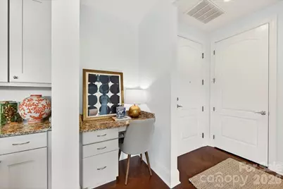 2338 Yadkin Avenue #502, Charlotte, NC 28205 - Photo 5