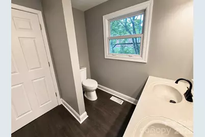 1115 Wilson W Lee Boulevard, Statesville, NC 28677 - Photo 15