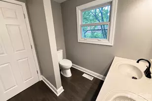1115 Wilson W Lee Blvd, Statesville, NC 28677 - Photo 15