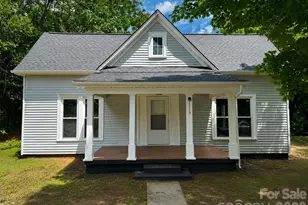 1115 Wilson W Lee Blvd, Statesville, NC 28677 - Photo 1