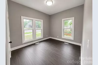 1115 Wilson W Lee Boulevard, Statesville, NC 28677 - Photo 19
