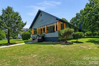 32 Pinecrest Avenue, Great Falls, SC 29055 - Photo 9