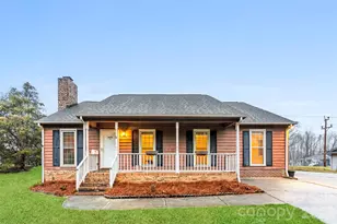 2524 Amity Ave, Gastonia, NC 28054 - Photo 3