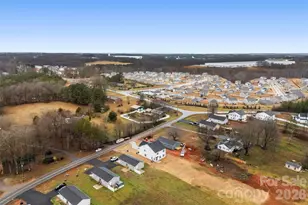 551 Perry Rd, Troutman, NC 28166 - Photo 45