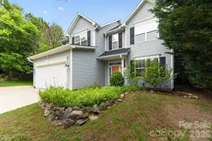 11 Peppermill Dr, Asheville, NC 28804 - Photo 1