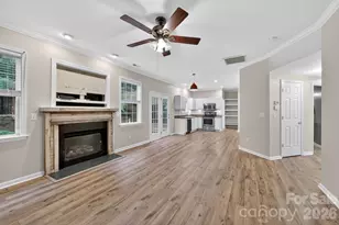 11 Peppermill Dr, Asheville, NC 28804 - Photo 7