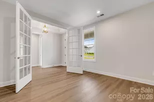 13417 Cozy Ct, Charlotte, NC 28215 - Photo 17