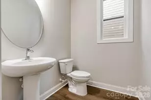13417 Cozy Ct, Charlotte, NC 28215 - Photo 29