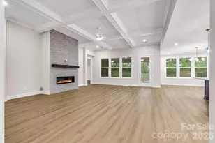 13417 Cozy Ct, Charlotte, NC 28215 - Photo 5