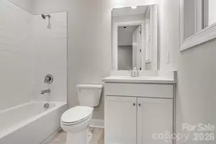 13417 Cozy Ct, Charlotte, NC 28215 - Photo 27