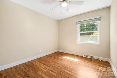 26 Elkmont Drive, Asheville, NC 28804 - Photo 15