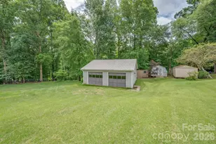 236 Cardinal Rd, Rutherfordton, NC 28139 - Photo 3