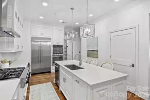 2251 Selwyn Ave, Charlotte, NC 28207 - Photo 21