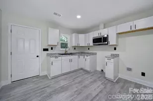 118 Henry St, Lawndale, NC 28090 - Photo 17