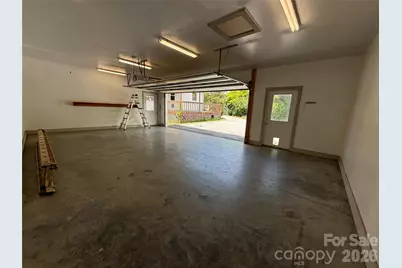 17 N Pershing Road, Asheville, NC 28805 - Photo 29