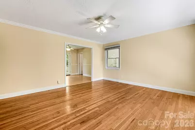 26 Elkmont Drive, Asheville, NC 28804 - Photo 5
