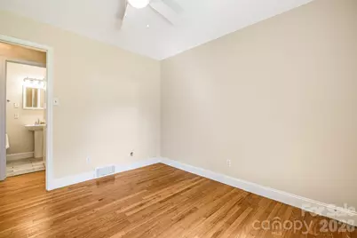 26 Elkmont Drive, Asheville, NC 28804 - Photo 17