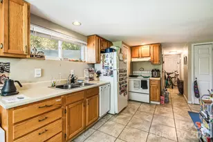 26 Elkmont Dr, Asheville, NC 28804 - Photo 29