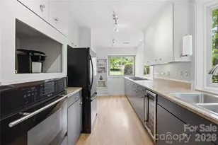 2724 Huntingtowne Farms Ln, Charlotte, NC 28210 - Photo 27