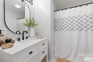 1226 1st Ave Pl NW, Hickory, NC 28601 - Photo 19