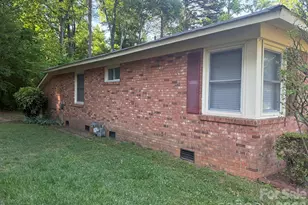 4915 Malibu Dr, Charlotte, NC 28215 - Photo 35