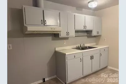 4915 Malibu Drive, Charlotte, NC 28215 - Photo 21