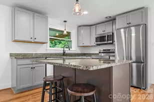436 Hibriten Dr SE, Lenoir, NC 28645 - Photo 5