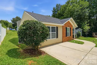 2306 Jordi Way, Charlotte, NC 28213 - Photo 3