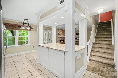 8644 Kirchenbaum Drive, Charlotte, NC 28210 - Photo 9