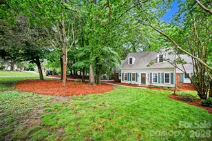 8644 Kirchenbaum Dr, Charlotte, NC 28210 - Photo 3