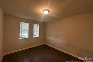 1206 Nealtown Rd, Greensboro, NC 27405 - Photo 11