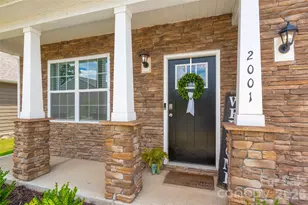 2001 Vanderlyn St, Monroe, NC 28112 - Photo 3