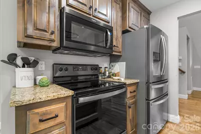 124 Maplewood Court, Hudson, NC 28638 - Photo 11
