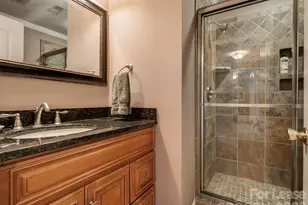 18521 Harborside Dr, Cornelius, NC 28031 - Photo 5